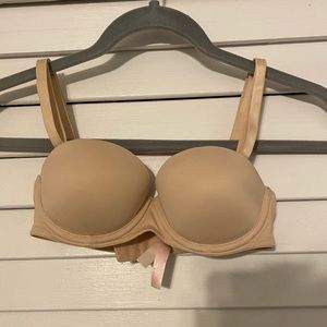 Victoria’s Secret PINK Nude bra